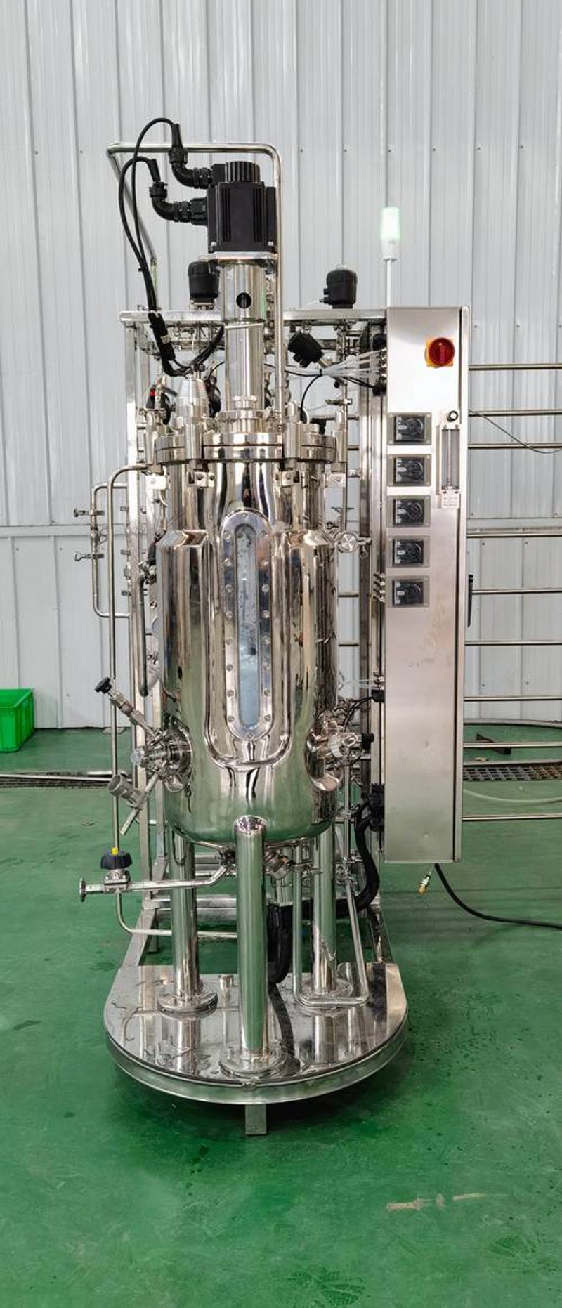 酿造行业的新变革:智能酿造设备引领未来